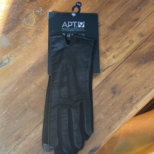 Women Size S/M Black Leather Touchscreen Gloves